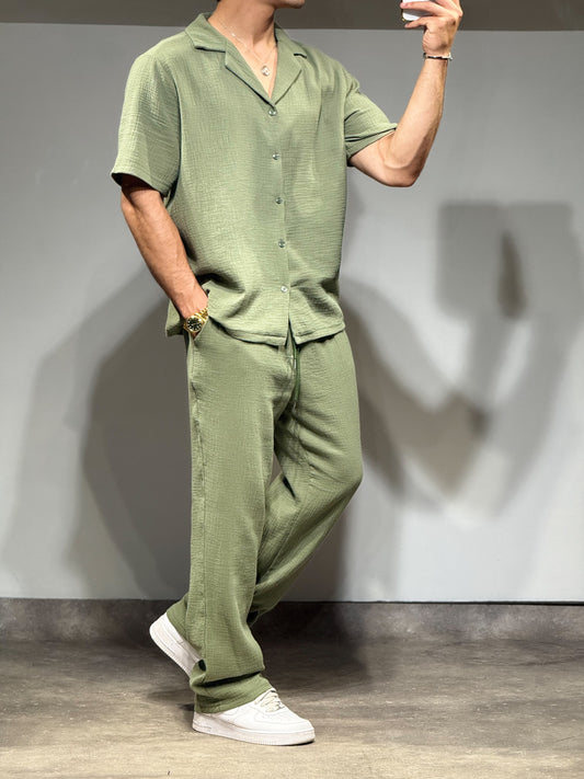 Ensemble chemise/pantalon kaki