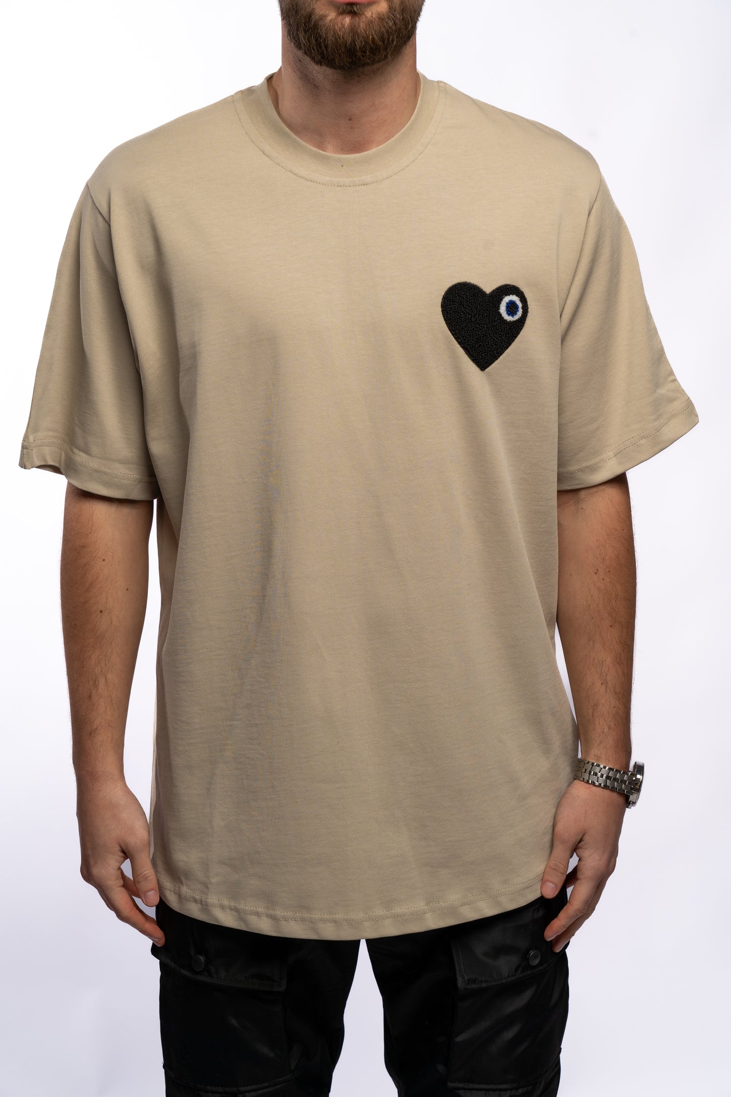 T-shirt coeur beige/noir